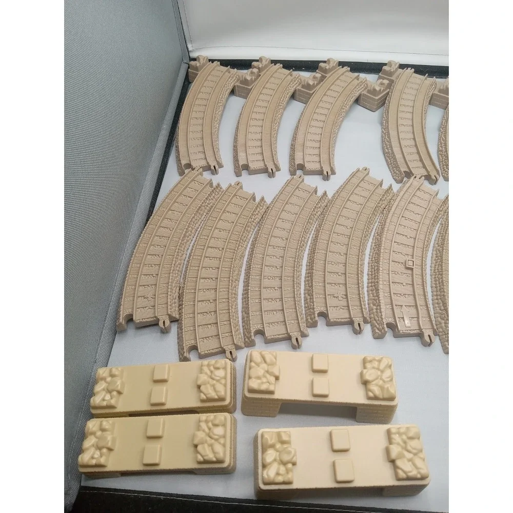 Thomas & Friends Trackmaster Train Tan Curved Riser Tracks And‎ More 18 Items